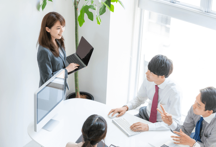 工事の瑕疵担保責任保険加入に関する現場検査の様子